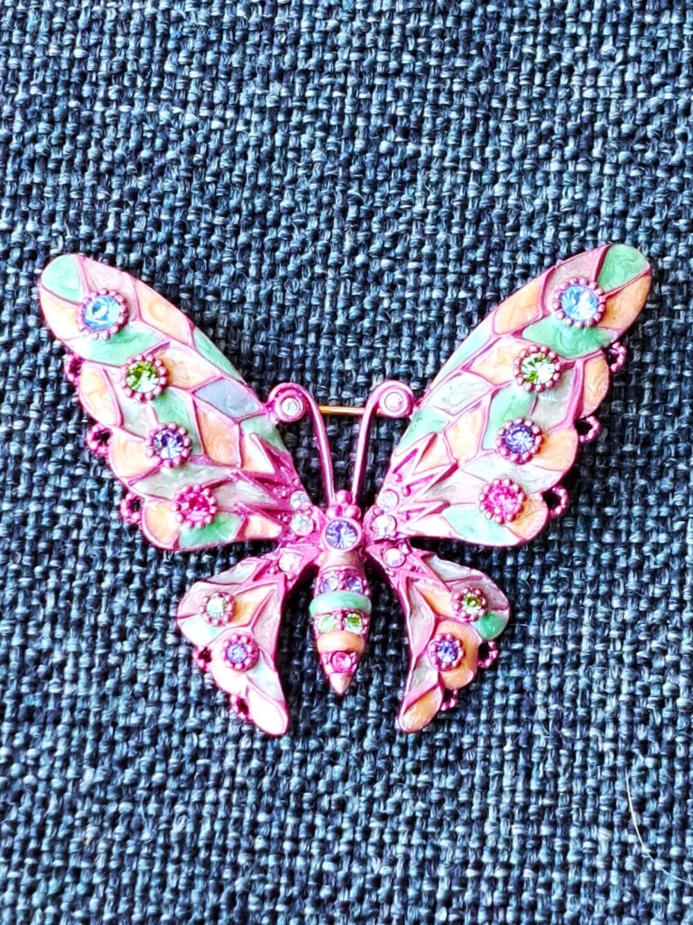 PRETTY JOAN RIVERS BUTTERFLY BROOCH PIN PINK PURPLE W RHINESTONES